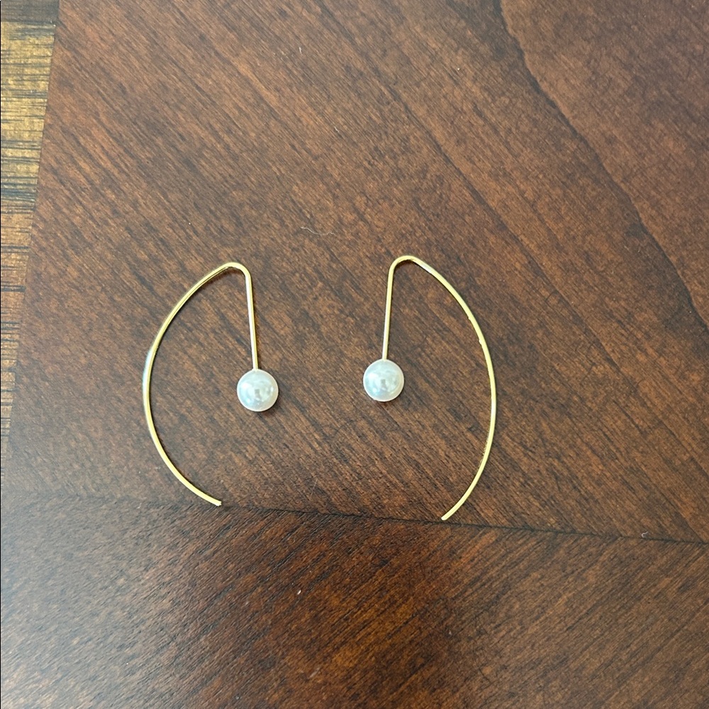 Anthropologie Gold Threader Earrings with White Pearls